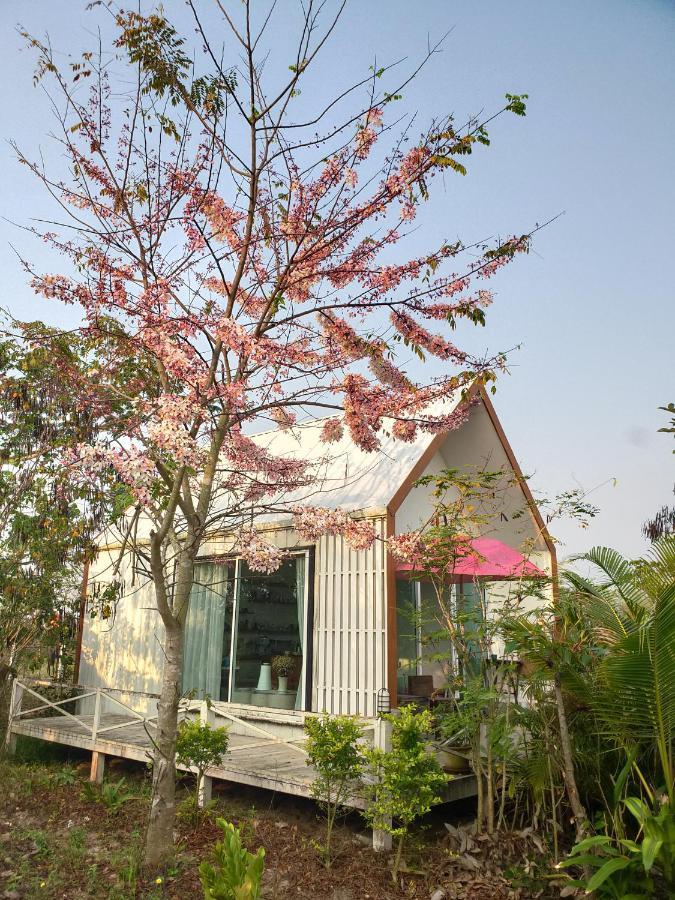 Santitham Farm Mae Taeng